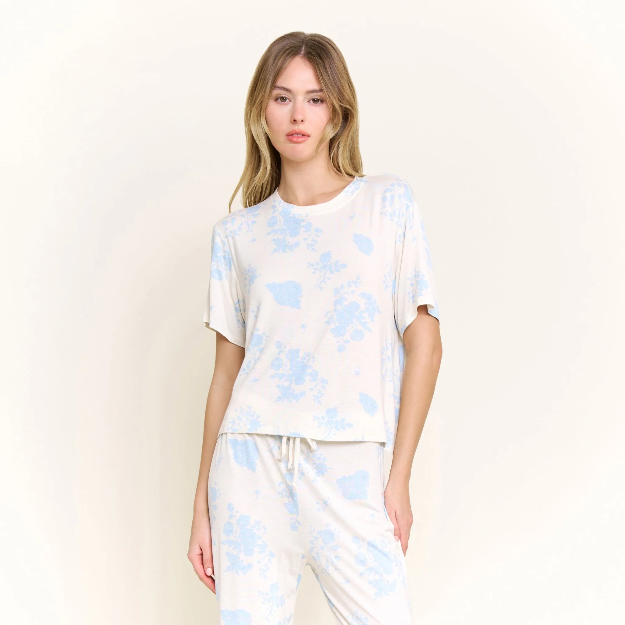 All American Tee Pant Set In Honeymoon Floral - Image 4