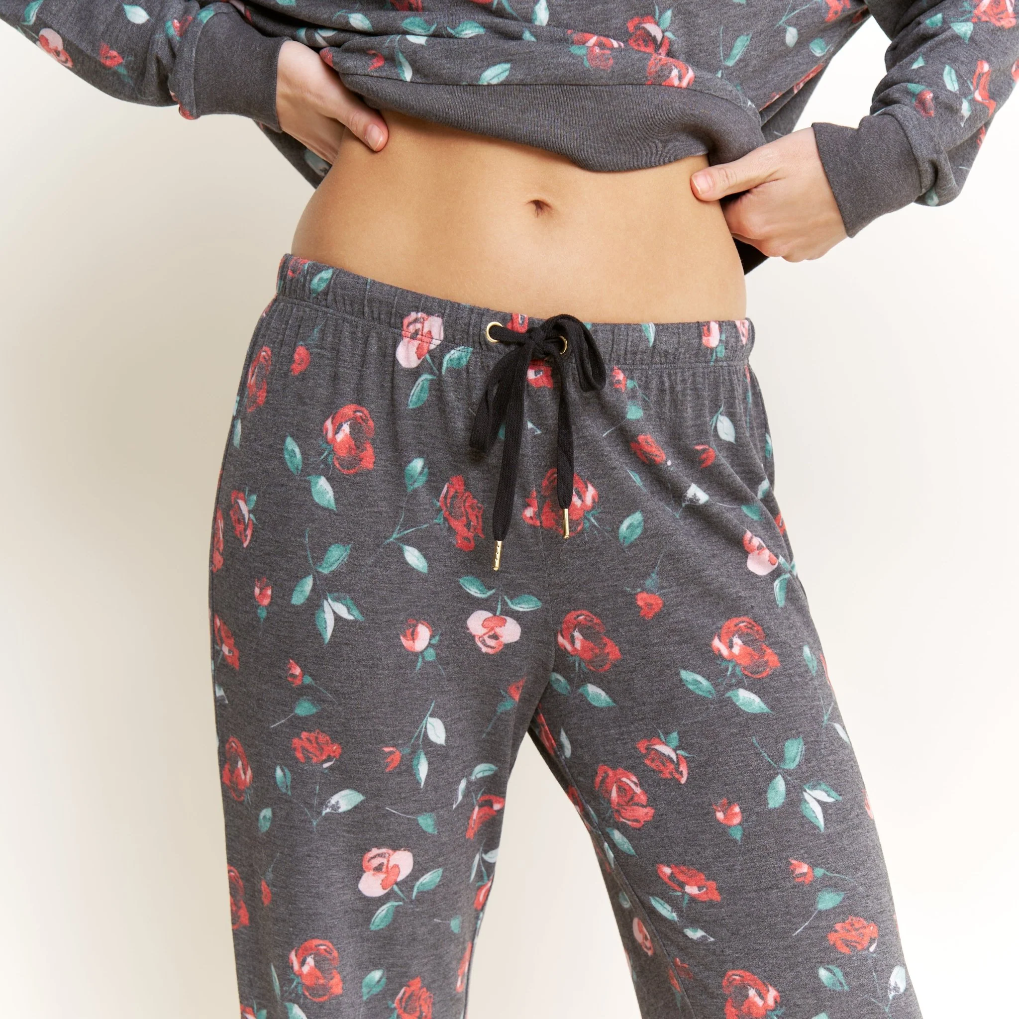 Star Seeker Long Set in Dark Roses - Image 5